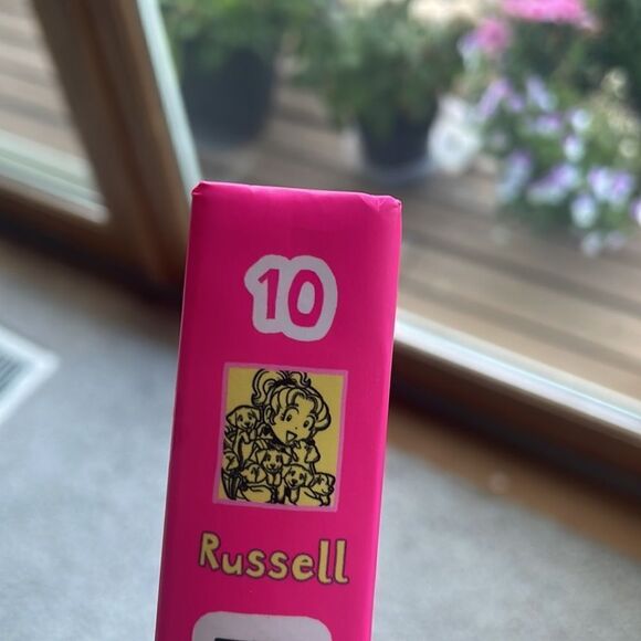 DORK Diaries tales from a not so perfect pet sitter - Picture 5 of 6